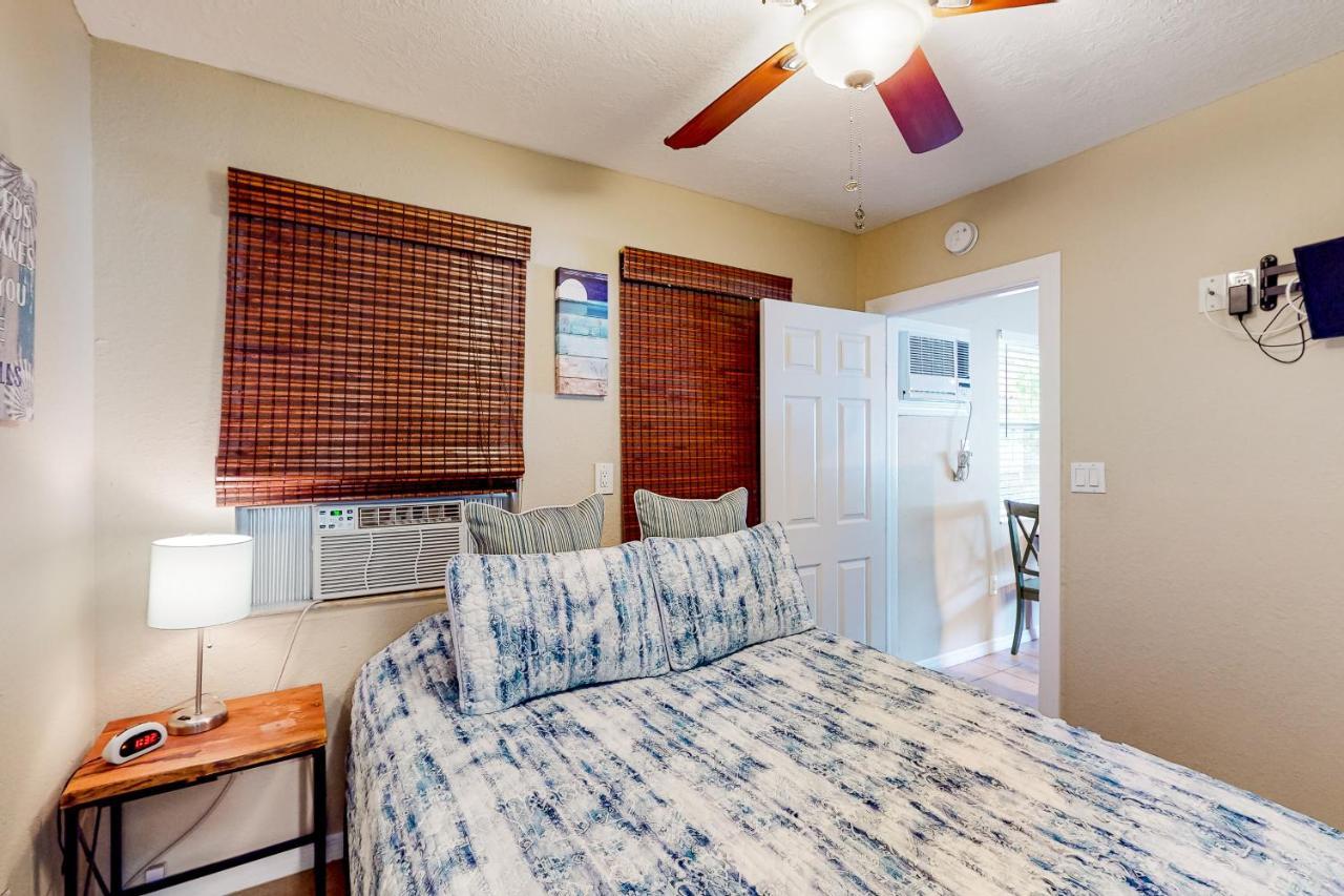 Sea Breezy - Unit 2 Βίλα St. Pete Beach Εξωτερικό φωτογραφία